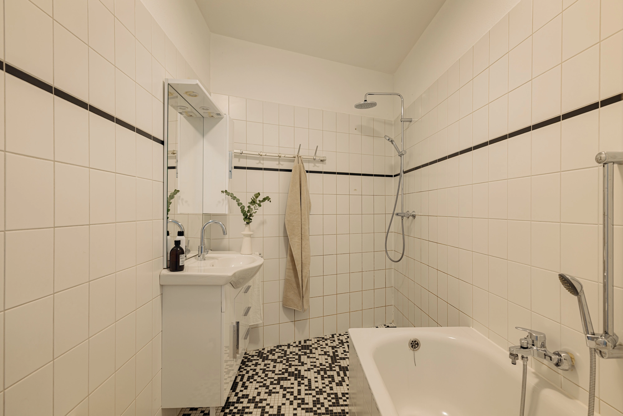 AM106119-1972533-Van-der-Palmkade-102,-Amsterdam-219842355