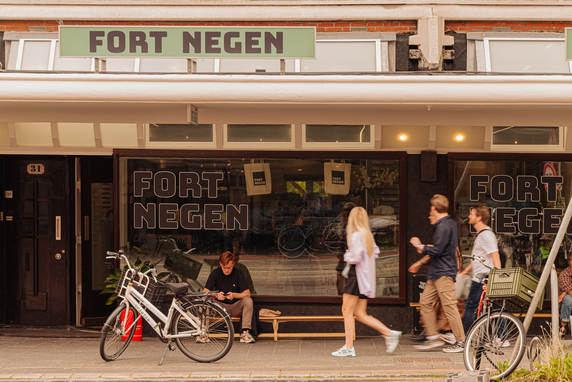 AM106138-1999752-Cabotstraat-21H,-Amsterdam-225223570