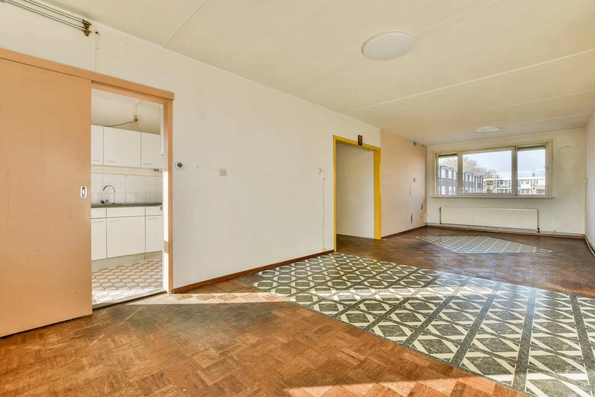 AM106139-1984171-Schierstins-85,-Amsterdam-220539205