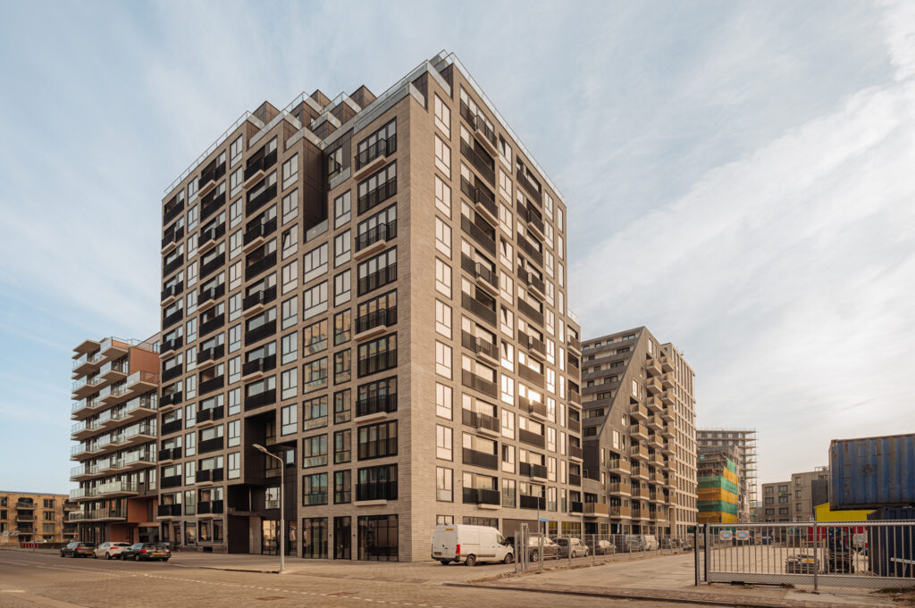 Mies van der Rohestraat 275, Hoofddorp - Afbeelding 2