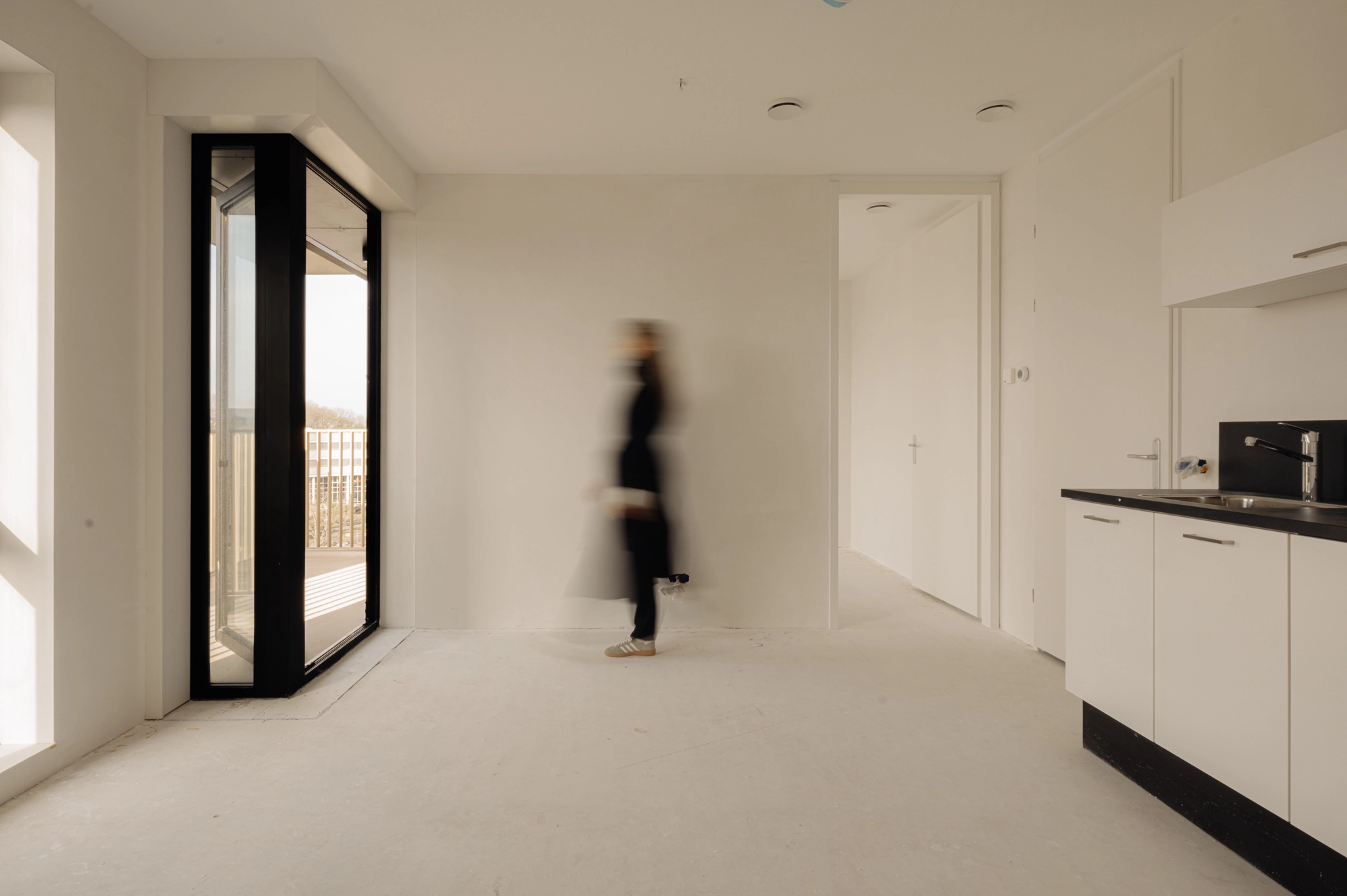 AM106141-1975179-Mies-van-der-Rohestraat-275,-Hoofddorp-216628901