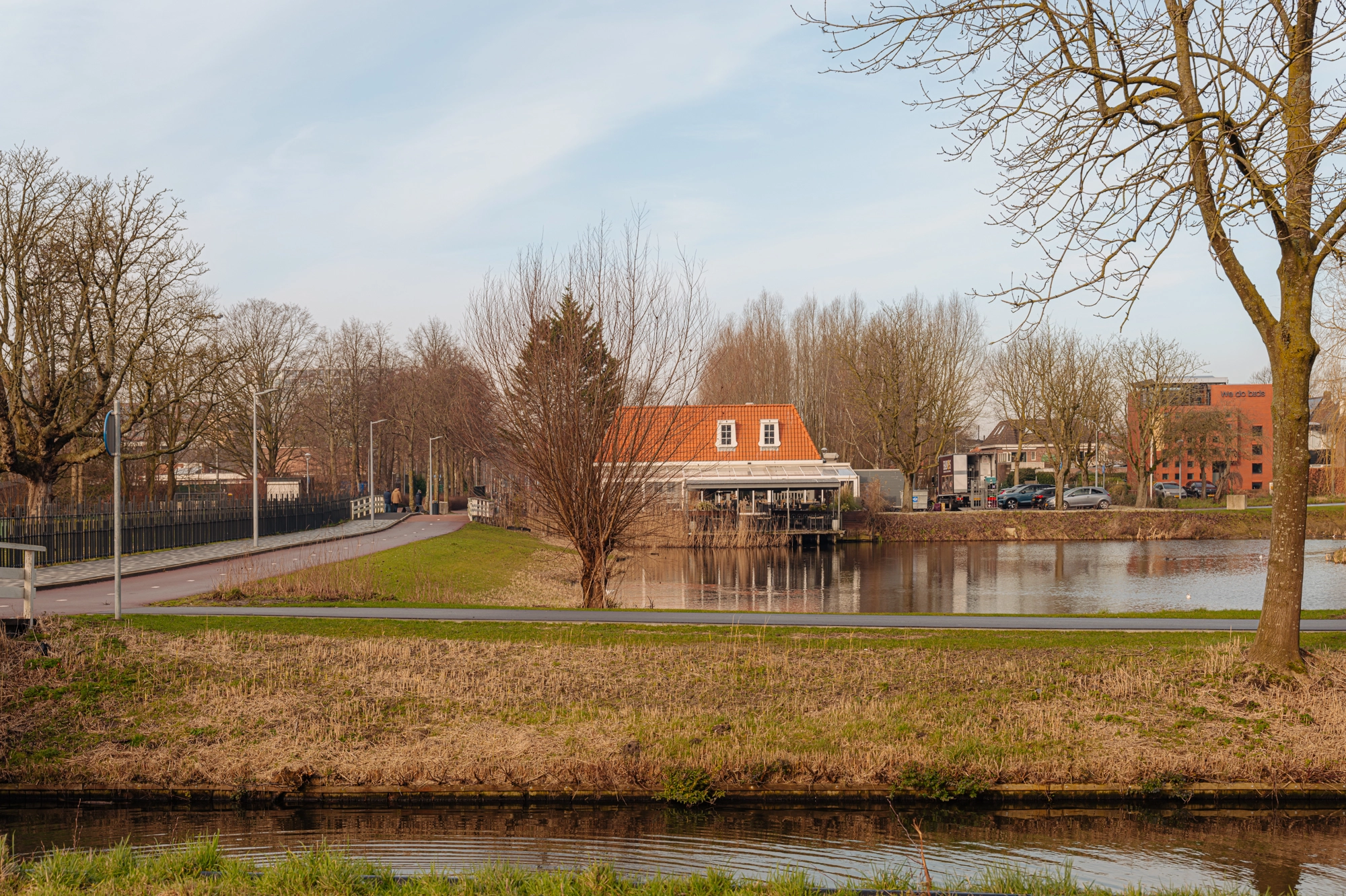 AM106141-1975179-Mies-van-der-Rohestraat-275,-Hoofddorp-216628997