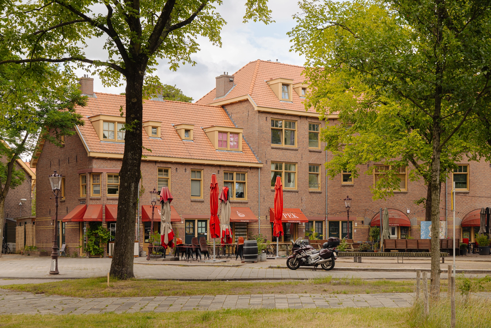 AM106144-2034533-Spadinalaan-421,-Amsterdam-238407442