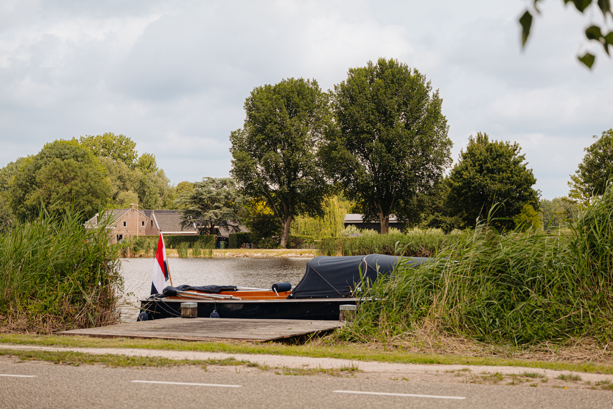 Woningen met prive aanleg steiger