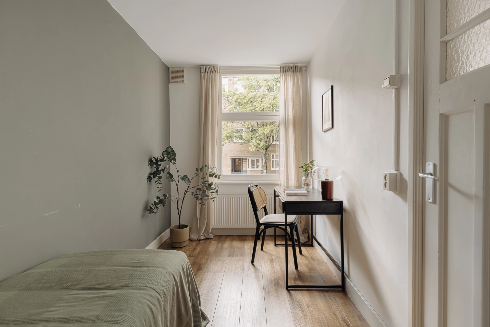 AM106252-2033475-Geuzenstraat-84-1,-Amsterdam-237868138