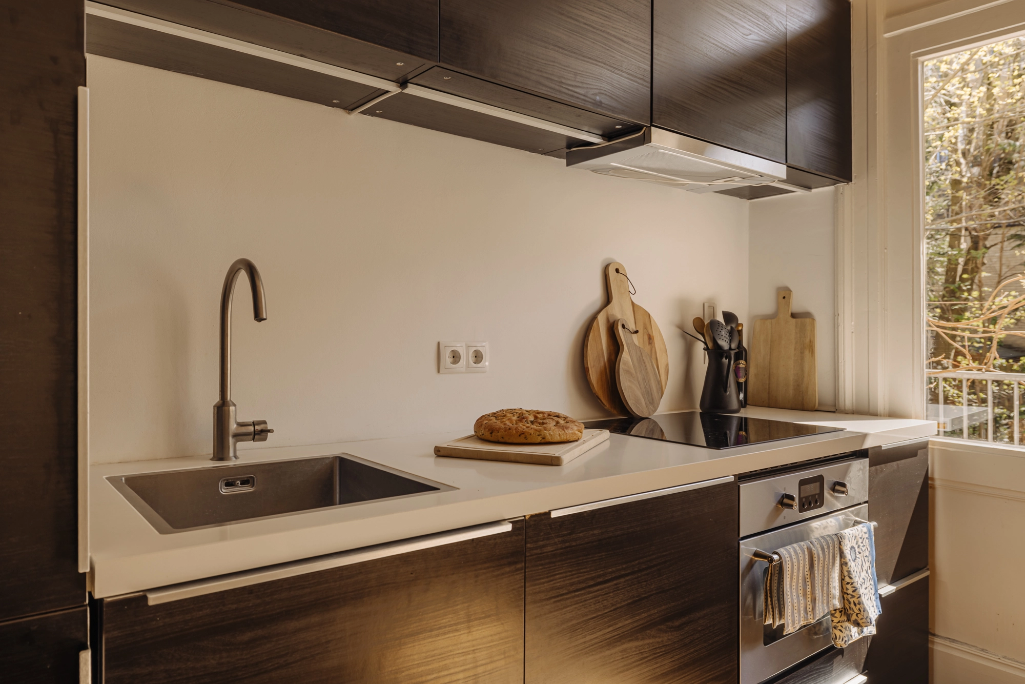 AM106258-1995093-Zacharias-Jansestraat-3H,-Amsterdam-225938040