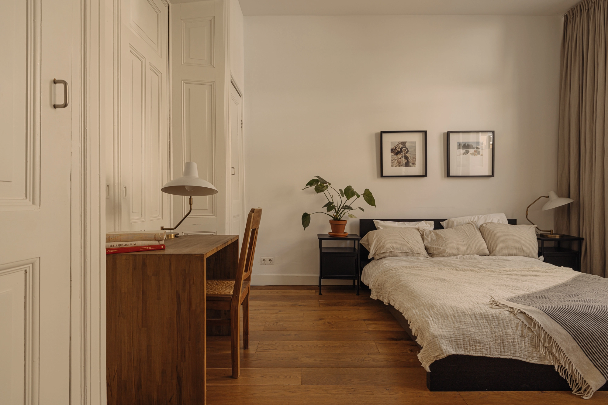 AM106258-1995093-Zacharias-Jansestraat-3H,-Amsterdam-225938082