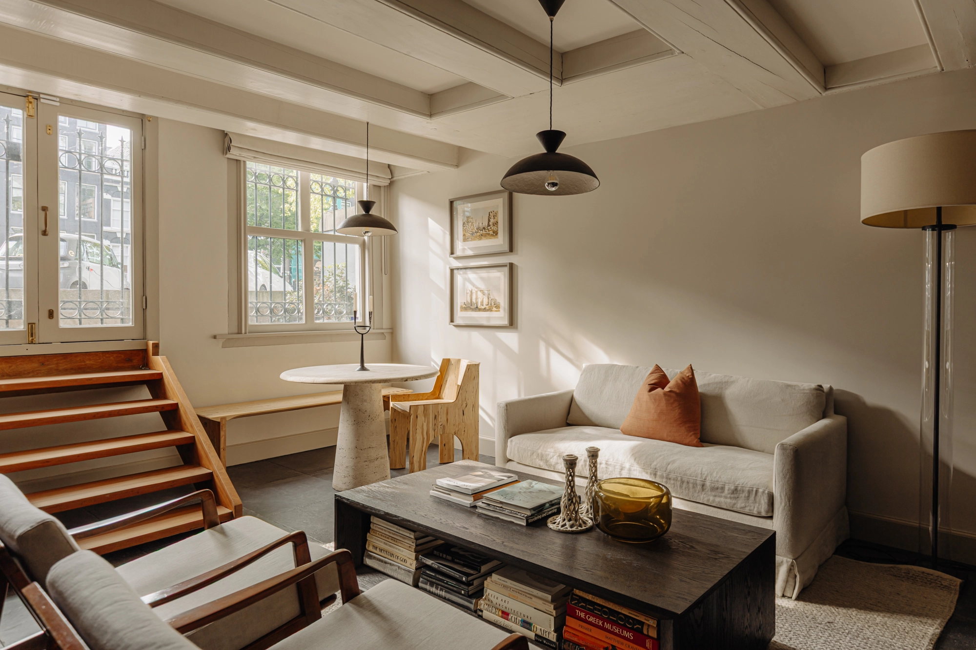 Ontdek de meest adembenemende woningen die Amsterdam rijk is.