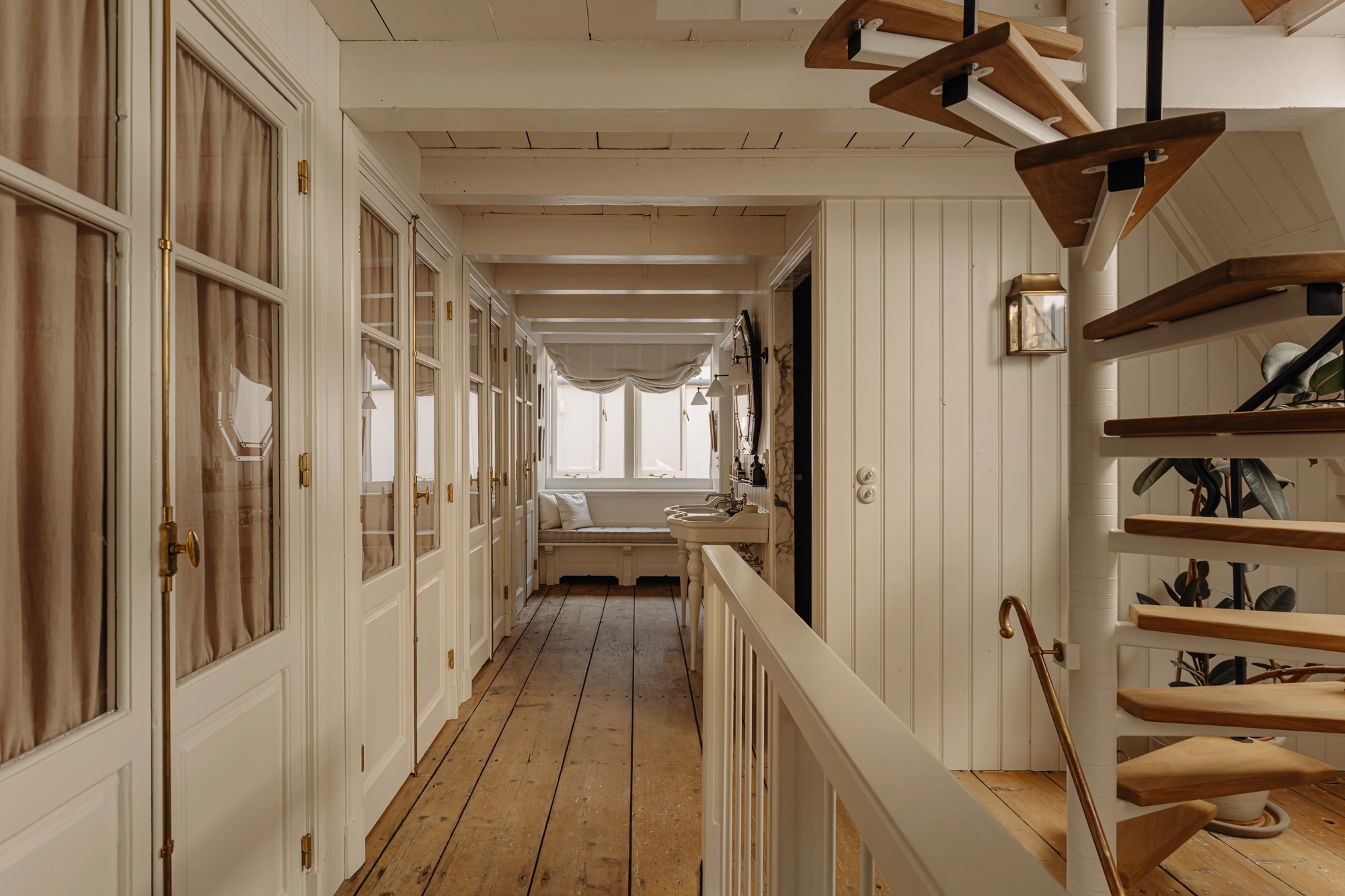 AM106309-2014046-Keizersgracht-150H,-Amsterdam-230264108