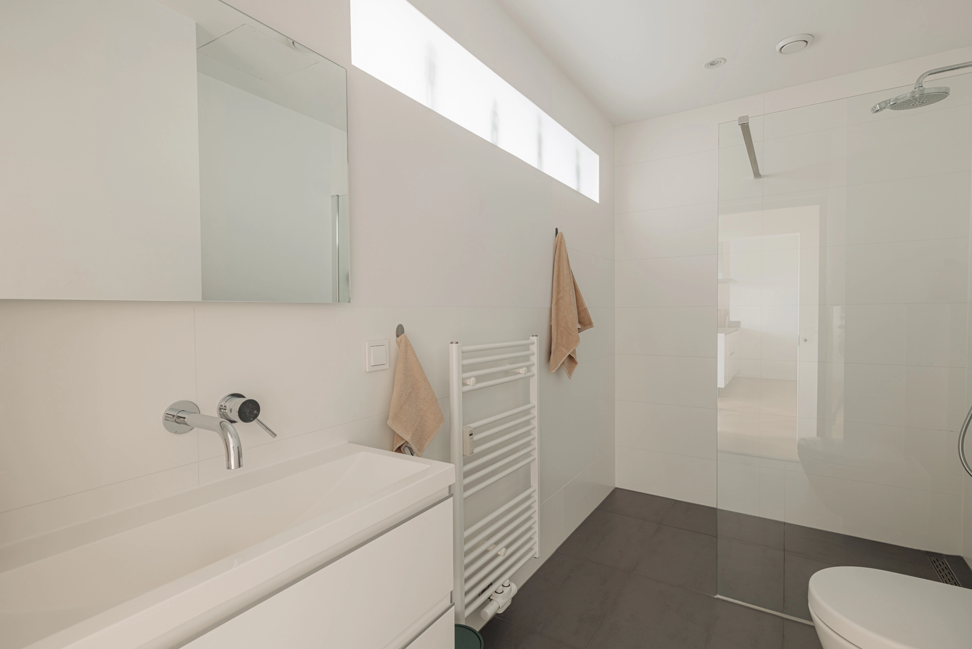 AM106408-2023390-Minervaplein-29-4,-Amsterdam-234045648