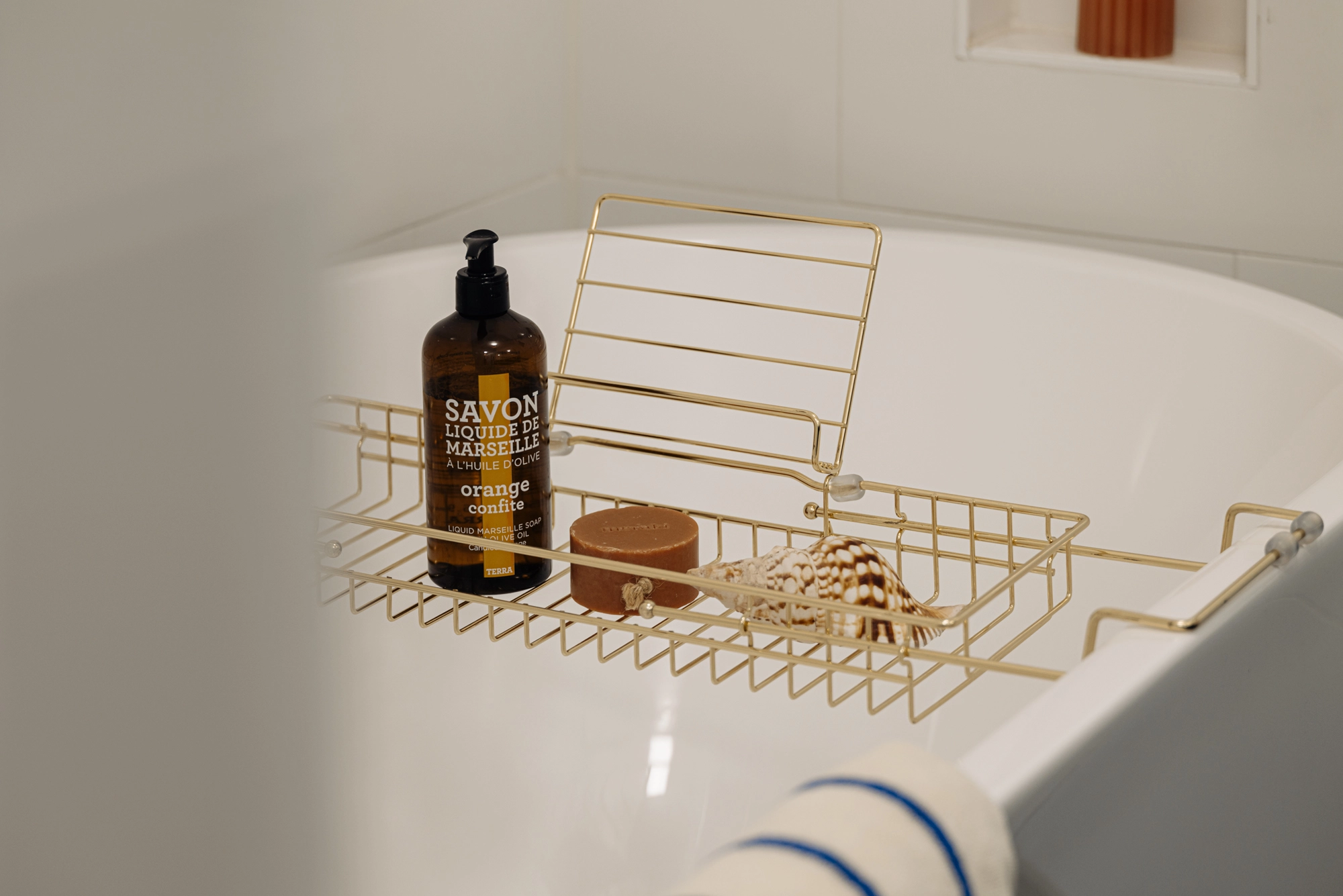 AM106437-2033972-Van-Helt-Stocadestraat-6H,-Amsterdam-238133972