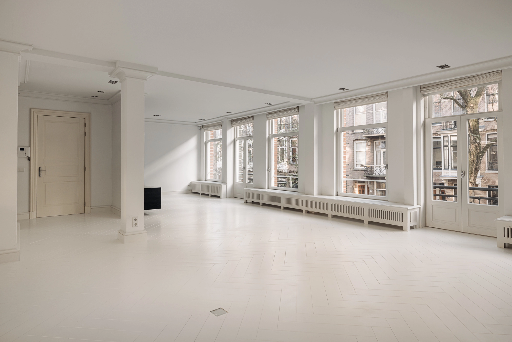 AM106465-2044496-Van-Breestraat-182A,-Amsterdam-256829520