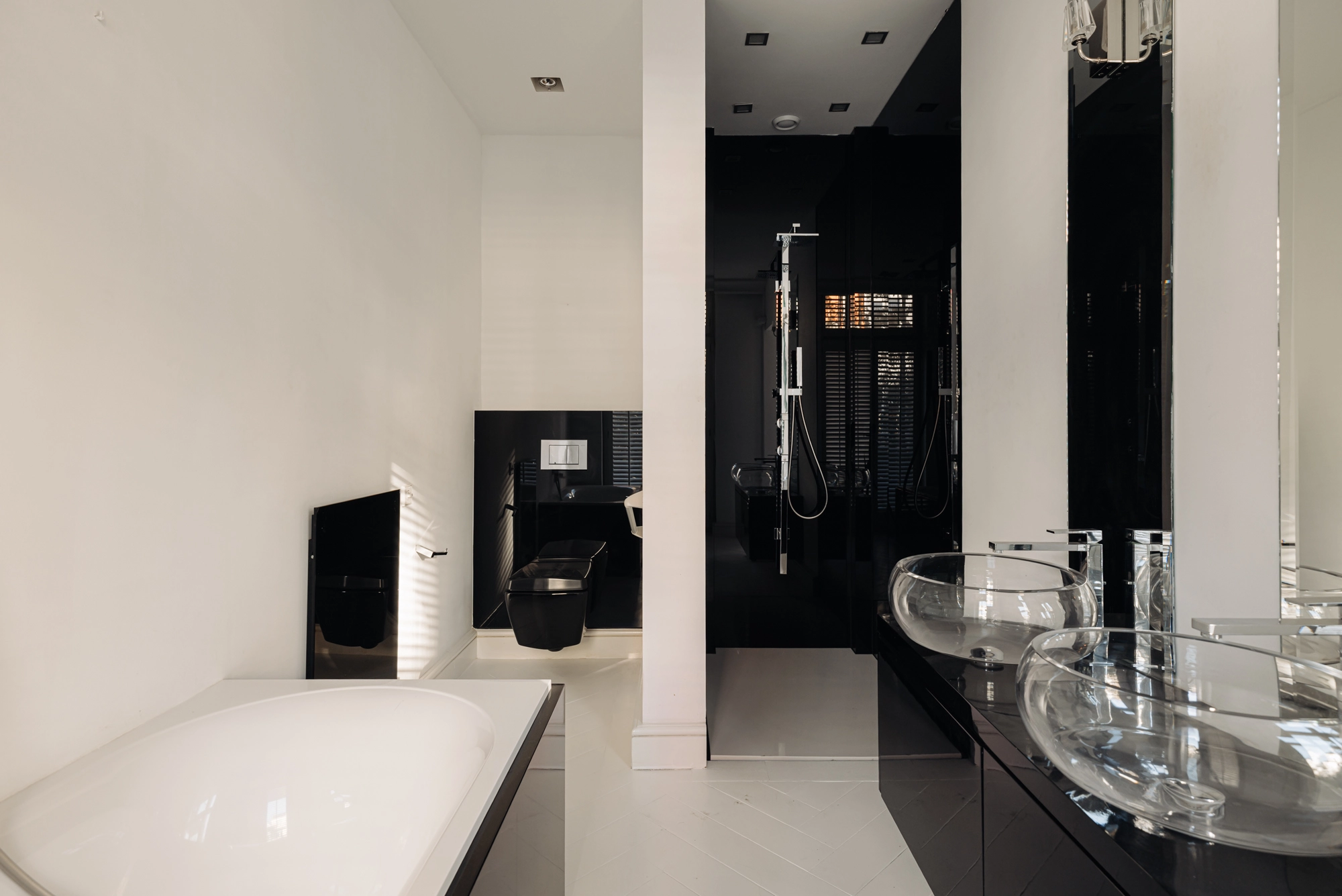 AM106465-2044496-Van-Breestraat-182A,-Amsterdam-256829910