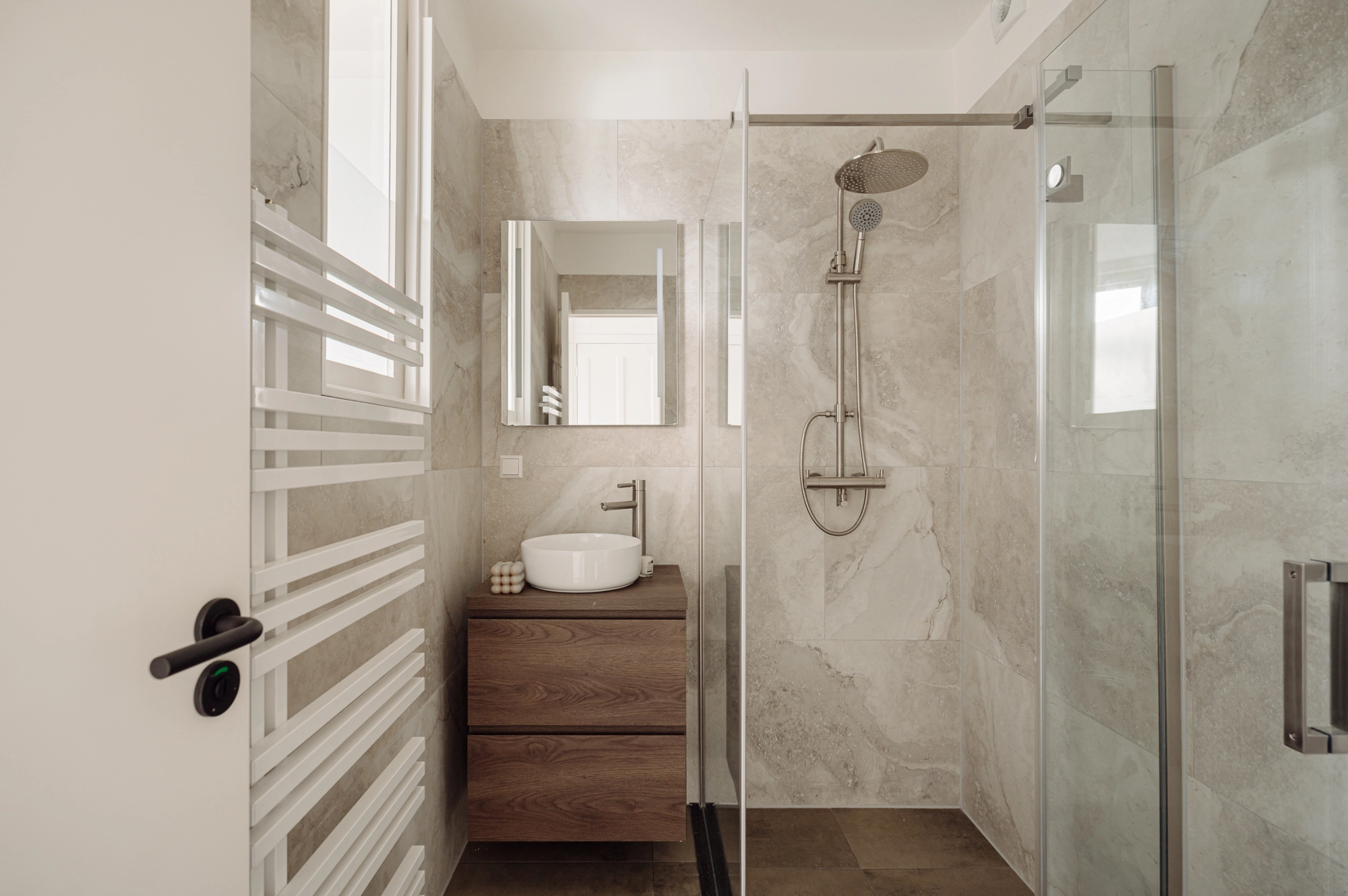 AM106467-2076843-Van-Tuyll-van-Serooskerkenweg-4-3,-Amsterdam-254582214