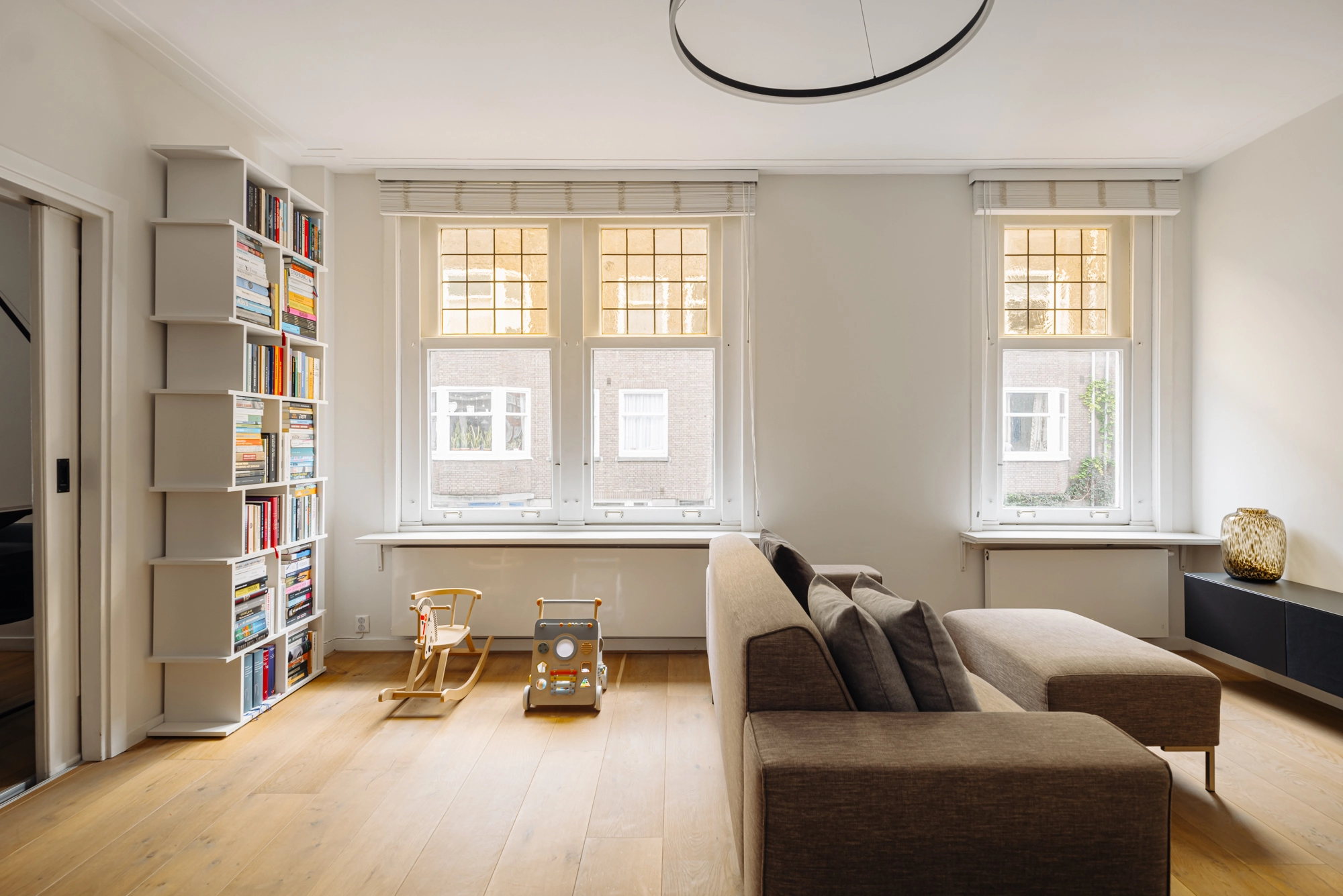 AM106582-2035538-Tintorettostraat-8-1,-Amsterdam-239031614