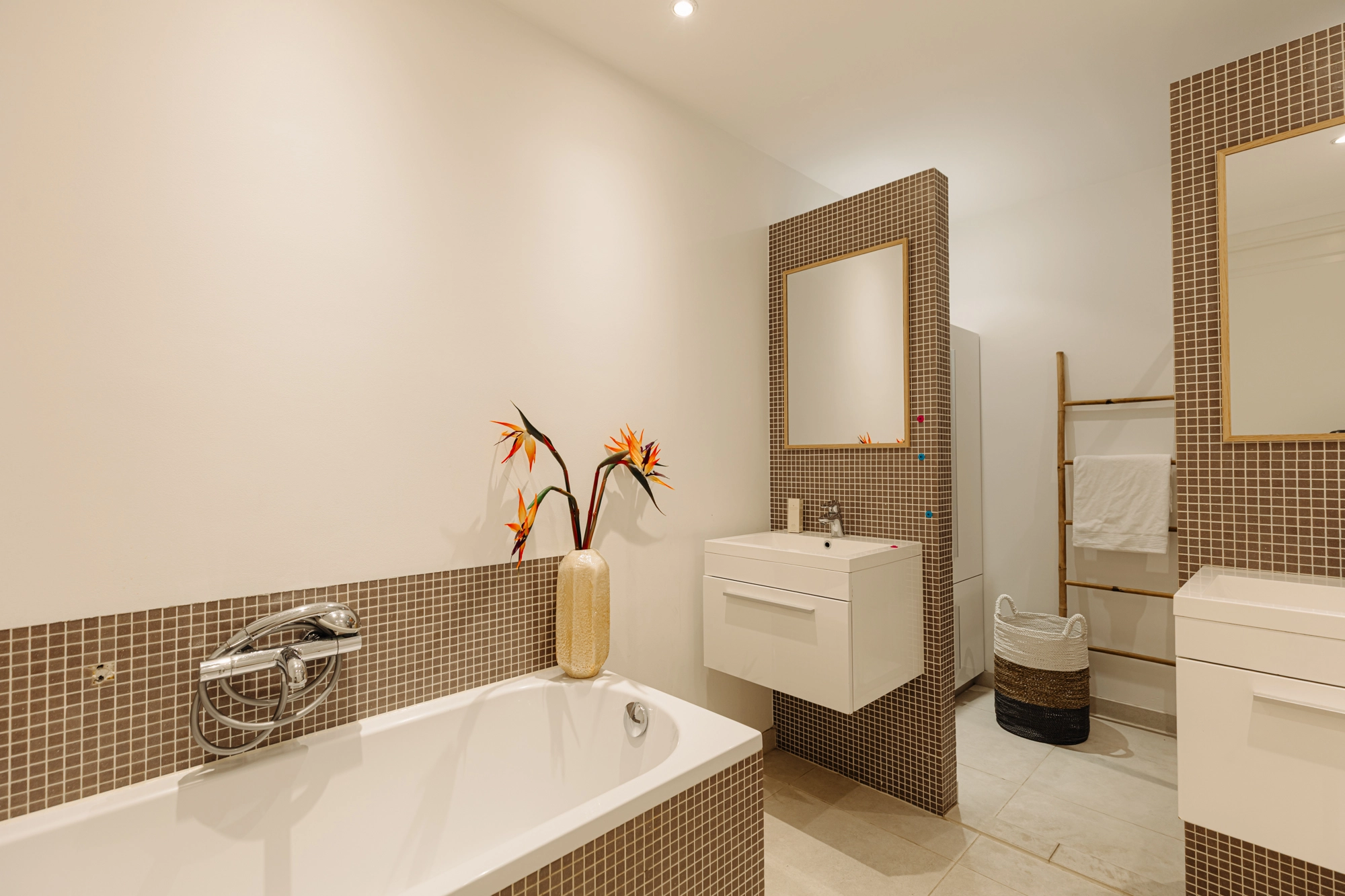 AM106666-2067891-Saskia-van-Uijlenburgkade-131,-Amsterdam-246722194