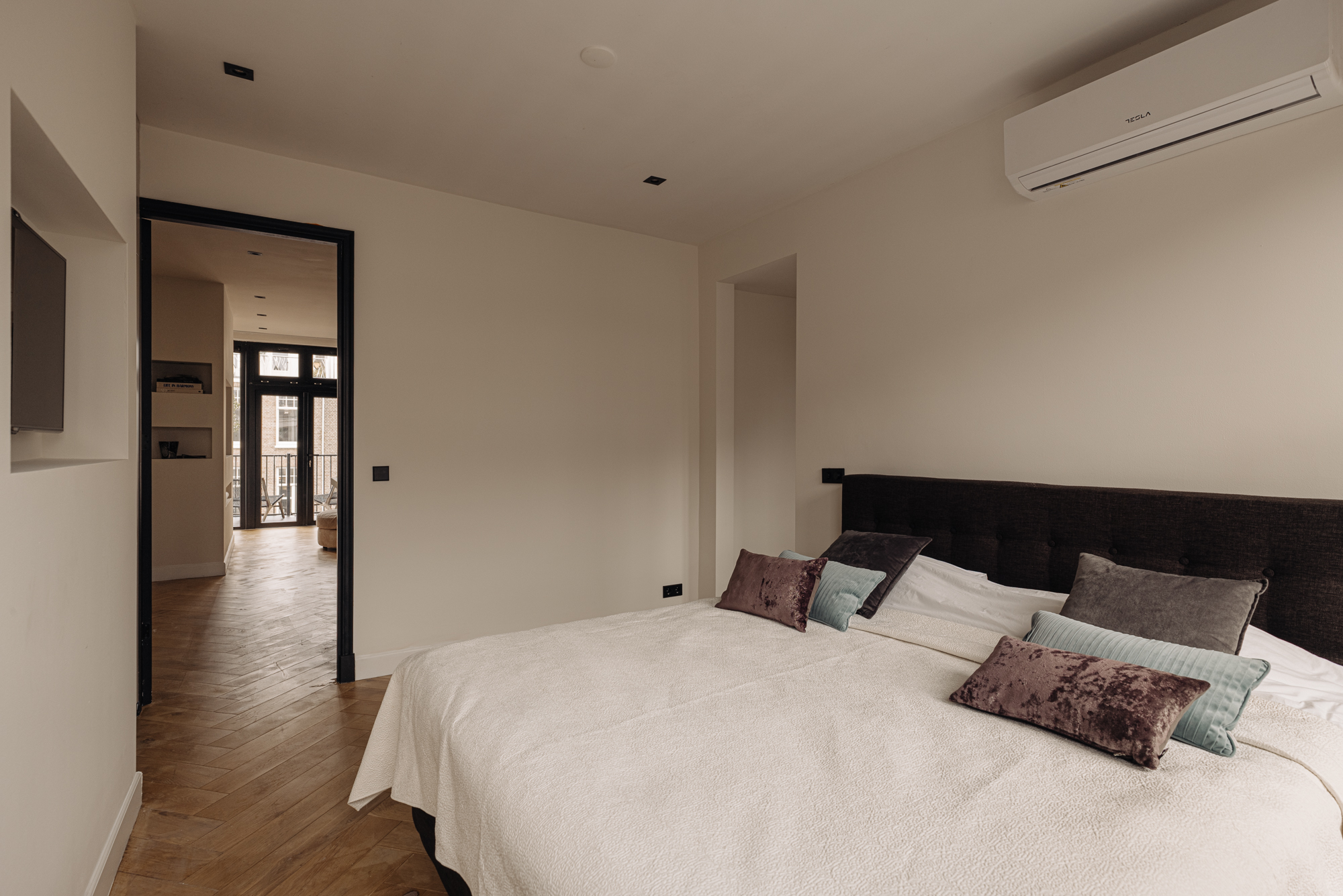 AM106688-2119424-Koninginneweg-155-3,-Amsterdam-262405176