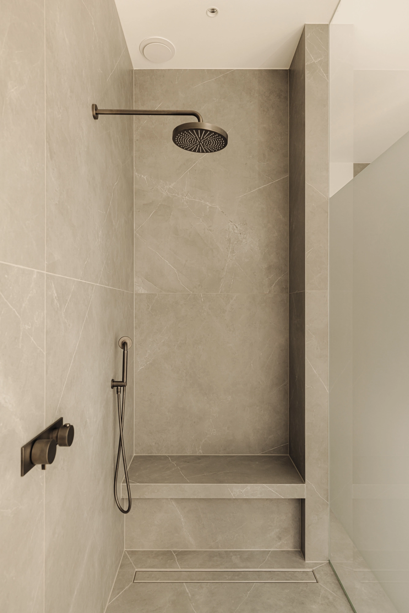 AM106689-2048052-Valeriusplein-9C-7,-Amsterdam-244198676