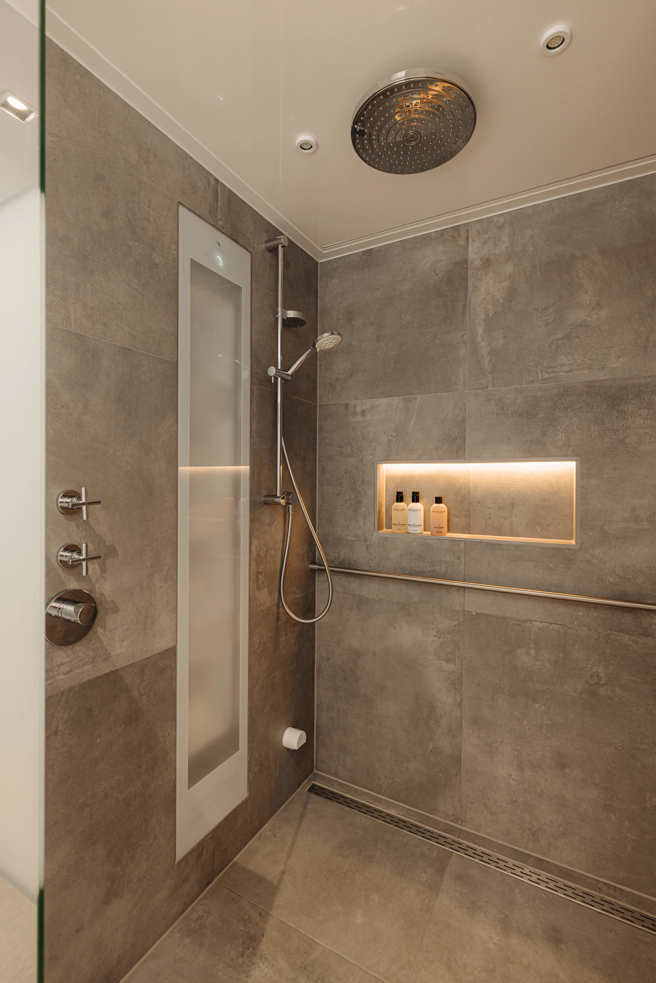 AM106738-2105894-Banstraat-27B,-Amsterdam-253561972