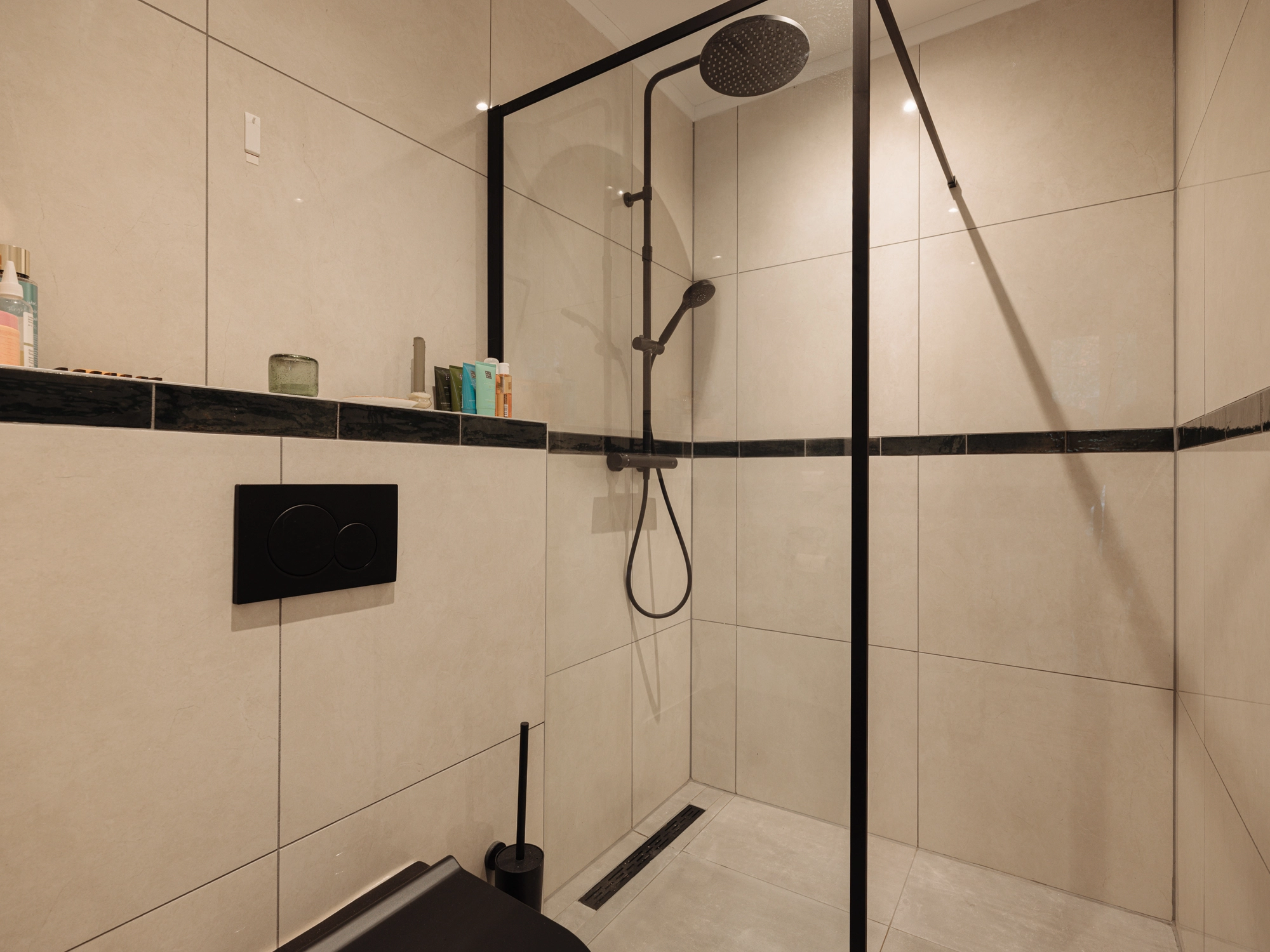 AM106772-2088932-Chasséstraat-103huis,-Amsterdam-250714208