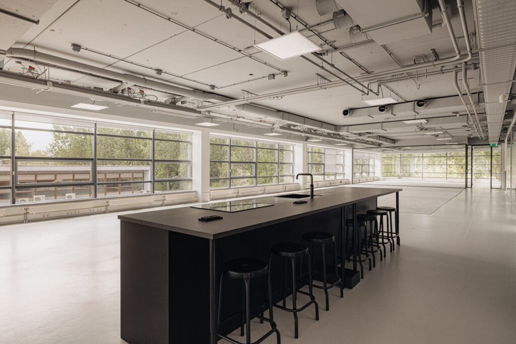 Joop Geesinkweg, Amsterdam-duivendrecht - Afbeelding 55