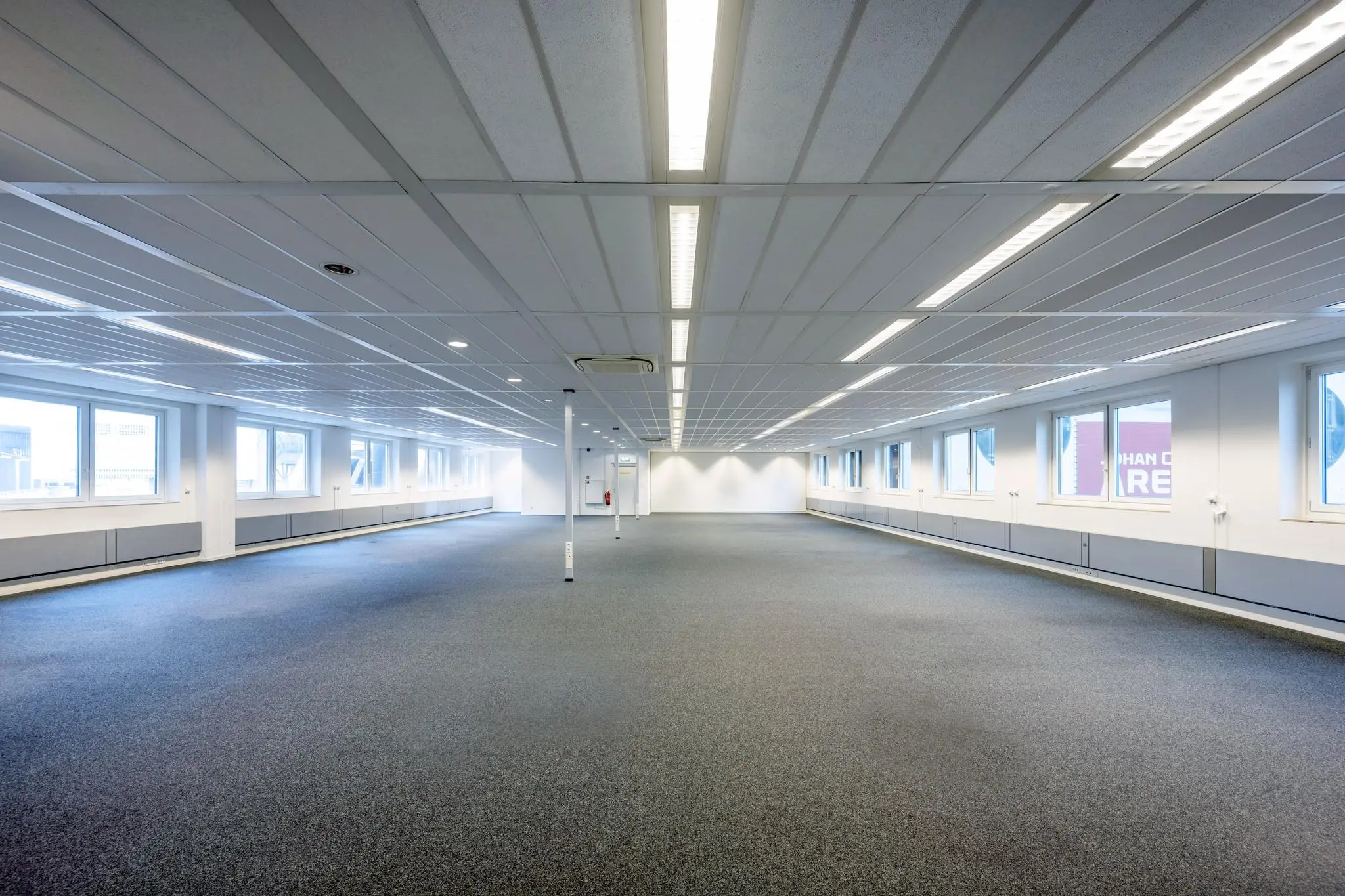 B103531-1955766-Johan-Cruijff-Boulevard,-Amsterdam-210682595